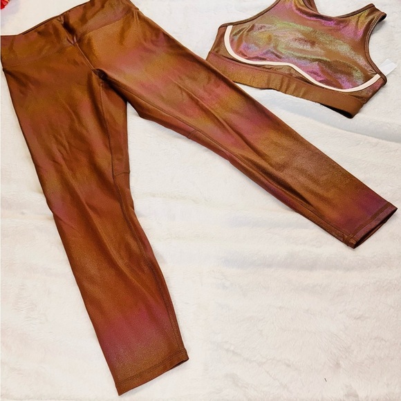 Iridescent Fabletics matching set - Picture 8 of 13